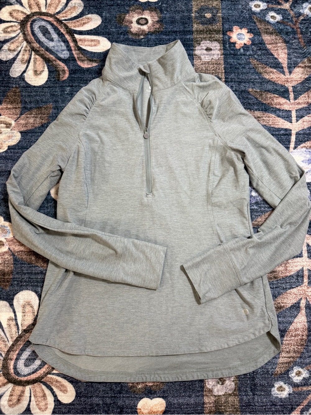 Apana Women's Light Gray Half-Zip Pullover Hoodie